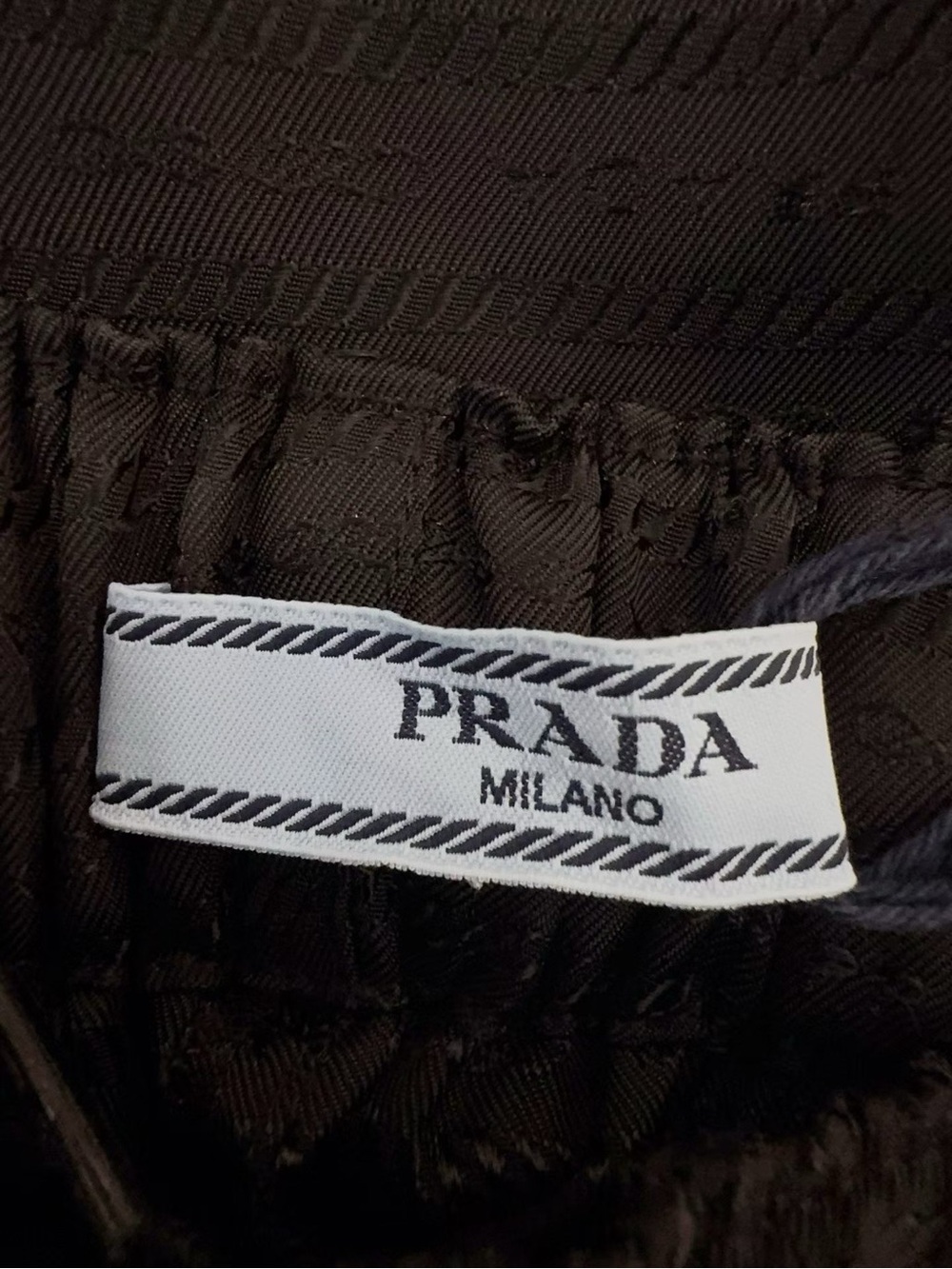 Prada Black Triangular Logo Patch Shorts - Picture 4 of 6